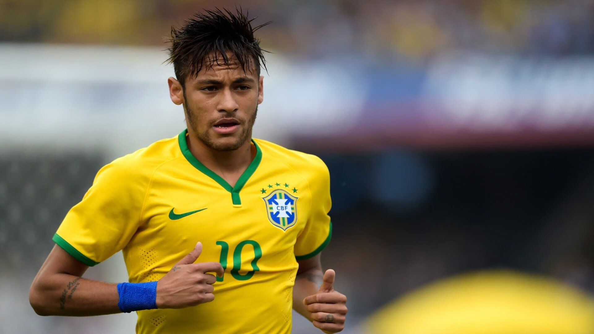 关注——足球裁判员职业发展路径逐步完善,足球裁判员主要职责